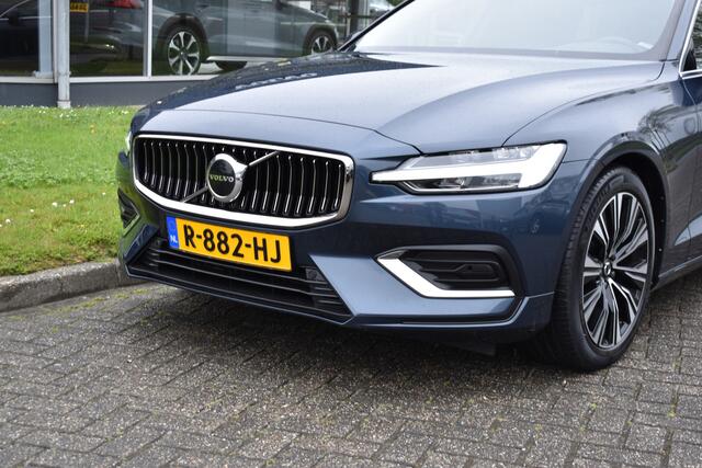 Volvo V60 B3 177PK Automaat Plus Bright | Leder | Stoel/Stuur verwarming | Elektr. stoel | Camera | 18"LMV