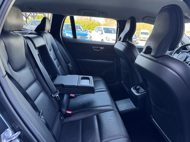 Volvo V60 2.0 T8 Hybride AWD Inscription / Trekhaak / Navigatie / Pdc+Camera / Leder sport / Lmv / Apk aug-2025