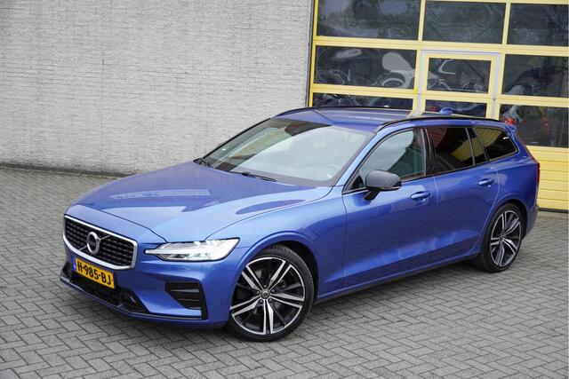 Volvo V60 2.0 T4 191PK! Automaat R-Design BJ2020 Lmv 19" | Led V+A | Pdc | Navi | App-Connect | Virtual cockpit | Keyless entry | Climate control | Cruise control | Elek. voorstoelen+Mem 2x | Verwarmde voorstoelen | Sportstoelen | Zwarte hemel | Elek. achterklep