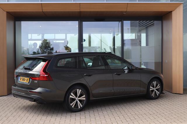 Volvo V60 B3 Aut. Momentum Advantage | Parkeercamera