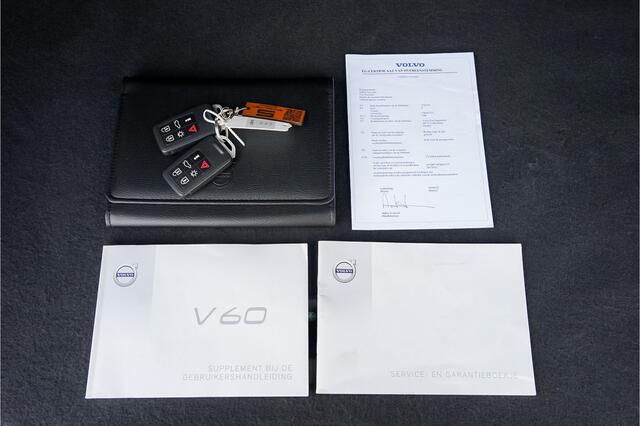 Volvo V60 2.0 T4 Business Sport R-Design Schuifdak Leder Trekhaak
