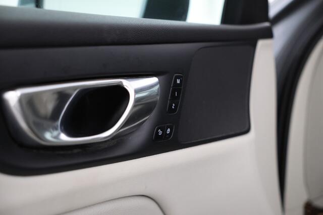Volvo V60 2.0 D3 Airco, Cruise Control, LEER