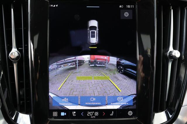 Volvo V60 T6 Recharge AWD Core Bright - LONG RANGE - IntelliSafe Assist & Surround - Parkeercamera achter - Adaptieve LED koplampen - Verwarmde voorstoelen, stuur & achterbank - Parkeersensoren voor & achter - Elektr. inklapbare trekhaak - 19' LMV