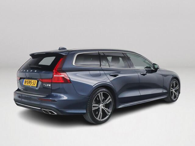 Volvo V60 T6 Aut. Twin Engine AWD Inscription | Panoramadak | Harman Kardon | Massage stoelen | Trekhaak