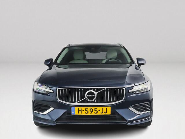 Volvo V60 T6 Aut. Twin Engine AWD Inscription | Panoramadak | Harman Kardon | Massage stoelen | Trekhaak