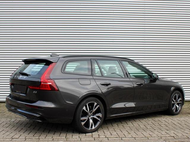 Volvo V60 2.0 B4 Plus Dark Automaat / Leder interieur / Trekhaak / Google Maps Navi