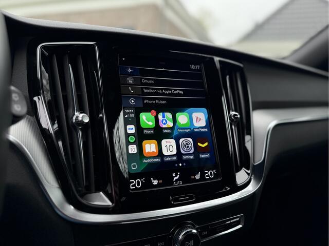 Volvo V60 T4 Geartronic R-Design I Polestar l Styling kit l Trekhaak l CarPlay l Camera l 19" l 1e eig.
