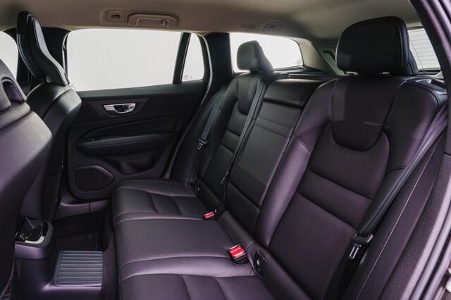 Volvo V60 V60 T6 AWD Plug-in Hybrid Inscription