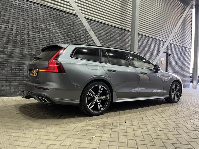 Volvo V60 T8 Twin Engine R-Design | Panoramadak | Head-Up | ACC | Trekhaak | Stoel+Stuurverwarming | 19 Inch