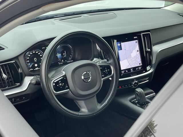 Volvo V60 2.0 T6 Recharge AWD Inscription Expression | Trekhaak | Pilot Assist | Dodehoek | Camera