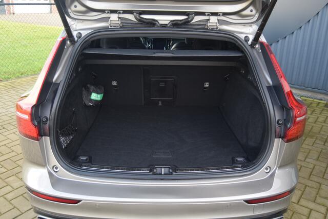 Volvo V60 T8 Recharge AWD R-Design