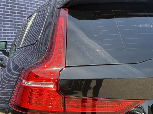 Volvo V60 2.0 T6 Recharge AWD R-Design | Long Range | Trekhaak | Adaptieve cruise controle | Harman/Kardon | Memory |