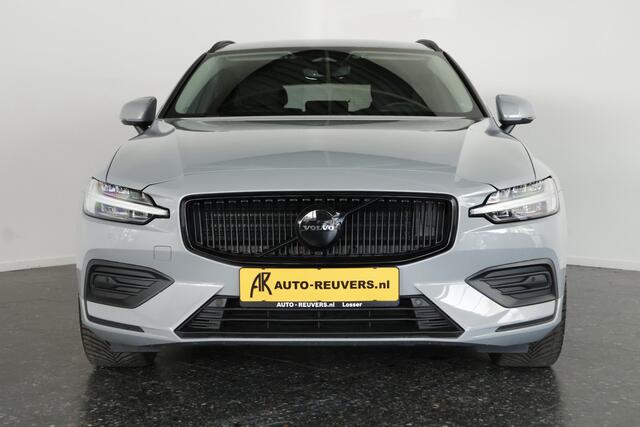 Volvo V60 2.0 B3 Edition / LED / Leder / Pilot Assist / CarPlay / DAB