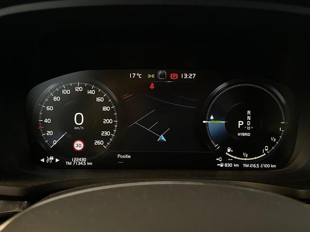 Volvo V60 2.0 T6 Recharge AWD R-Design
