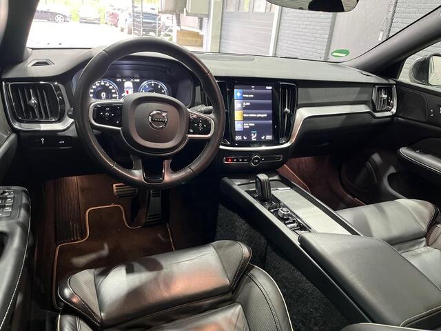 Volvo V60 B4 R-Design | Panoramadak | ACC | BLIS | harman/kardon | Stoel+Stuurverwarming | Keyless