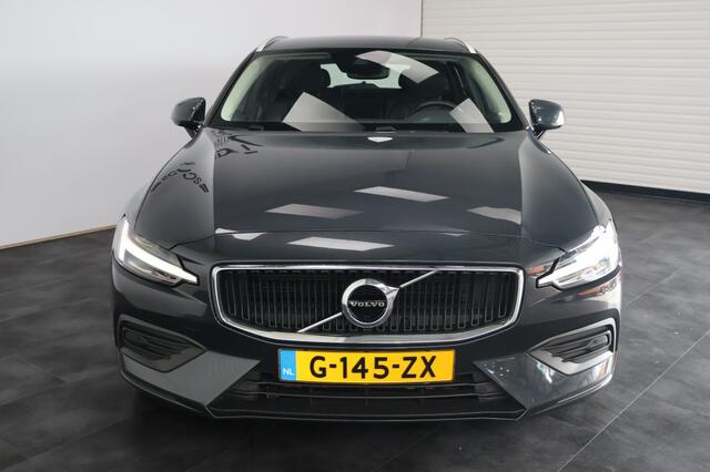 Volvo V60 2.0 T4 Momentum Pro | LED | Leder | Camera