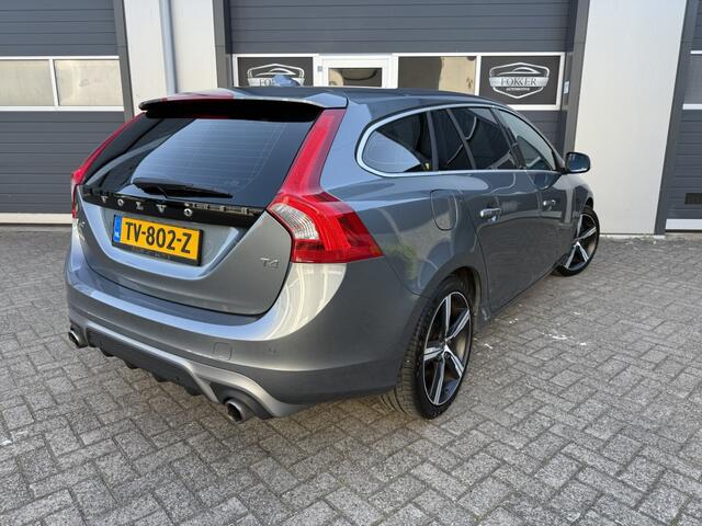 Volvo V60 2.0 T4 Bus. Sport R-Disign Automaat NAP Cruise Stoelverwarming P