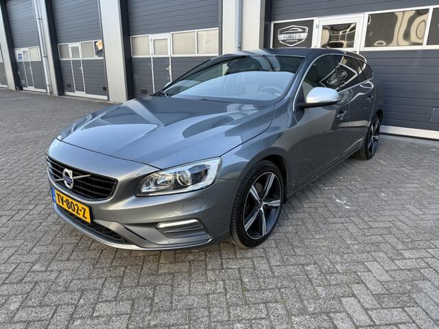 Volvo V60 2.0 T4 Bus. Sport R-Disign Automaat NAP Cruise Stoelverwarming P