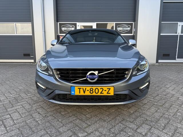 Volvo V60 2.0 T4 Bus. Sport R-Disign Automaat NAP Cruise Stoelverwarming P