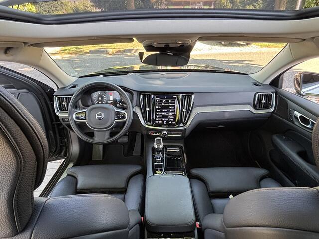 Volvo V60 T6 Recharge Long Range AWD Inscription Head Up 360 Keyless