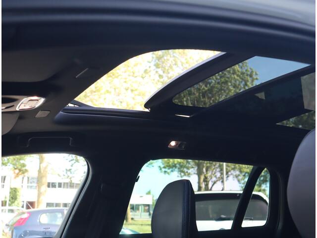 Volvo V60 2.0 T6 Recharge AWD R-Design / Panoramadak