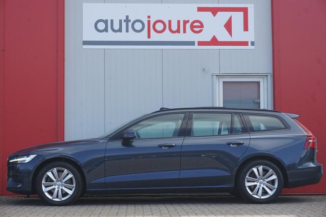 Volvo V60 2.0 D3 Momentum | Panoramadak | Leder | Navigatie | Cruise Control |