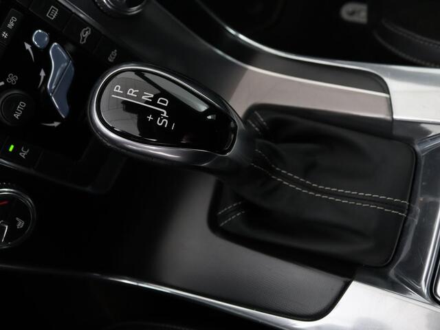 Volvo V60 2.0 T4 Business Sport