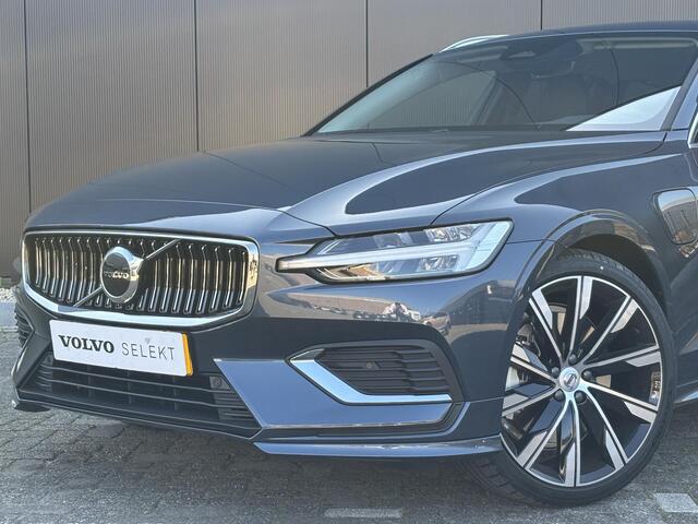 Volvo V60 2.0 T6 Plug-in hybrid AWD Essential Edition / 20 Inch / Styling pakket / Elektrische trekhaak / Leder / Getinte ramen /