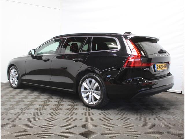 Volvo V60 2.0 B4 Core | LEDER | DIGI DASHBOARD | ELECTR.TRKHK | CAMERA | LED | NAVIGATEI