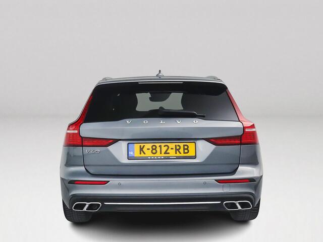 Volvo V60 B4 Aut. Inscription | Trekhaak | Stoel- en stuurverwarming | Parkeercamera