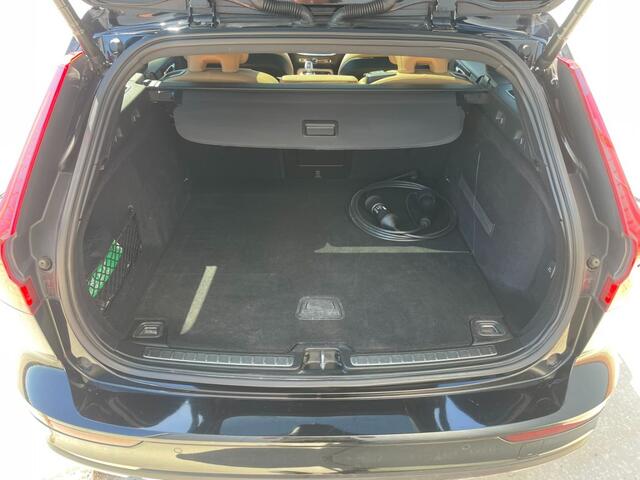 Volvo V60 2.0 T8 Twin Engine 391pk Pano / Trekhaak / BTW auto