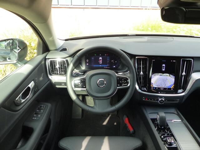 Volvo V60 B4 Plus Dark