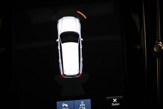 Volvo V60 2.0 T6 Recharge AWD R-Design | LOUNGE / LIGHTNING- PACK | PANORAMADAK | 360 CAMERA | TREKHAAK