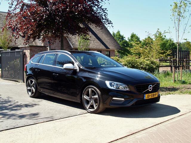 Volvo V60 2.0 T3 R-Design | Cruise Control | Bluetooth | Parkeersensoren | Trekhaak |