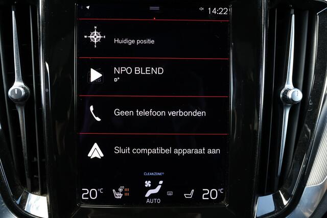 Volvo V60 T8 AWD Polestar Engineered - Panorama/schuifdak - IntelliSafe Assist & Surround - 360º Camera - Bowers & Wilkins audio - Adaptieve LED koplampen - Verwarmde voorstoelen, stuur & achterbank - Parkeersensoren voor & achter - Elektr. bedienb. voorstoelen met