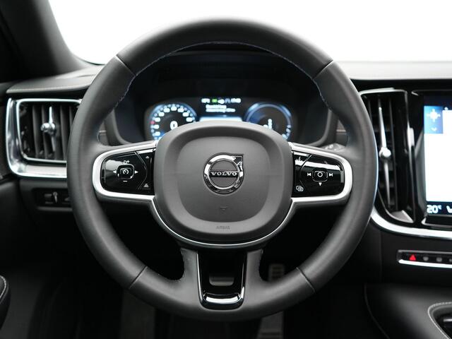 Volvo V60 T6 Recharge AWD R-Design Plug In Hybrid Dealer O.H. PHEV | Panodak | Lederen Sportstoelen Memory | Harman Kardon | Apple Carplay | Navigatie | Camera | L.M. 19" | DAB | Virtual |
