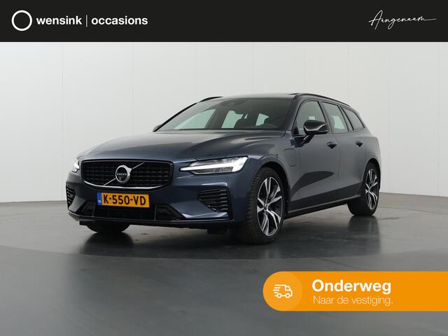 Volvo V60 2.0 T8 Recharge AWD R-Design | Panoramadak | Trekhaak Elekt. wegklapbaar | Elek. verstelbare stoelen + Geheugen | HarmanKardon | Head-Up |