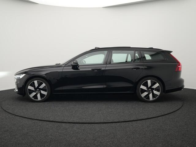 Volvo V60 T8 Plug-in hybrid AWD Plus Dark PHEV | Panodak | Trekhaak af Fabriek | Adaptive Cruise | Tailored Wool Sportstoelen Memory | 360 Camera | 19"L.M | Google Maps | Keyless |