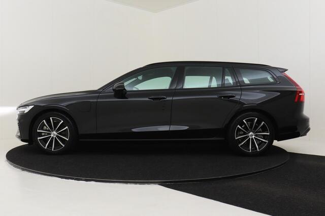 Volvo V60 T6 PLUG-IN HYBRID AWD PLUS DARK -PANO.DAK|HK-AUDIO|360°CAM|BLIS|TREKHAAK