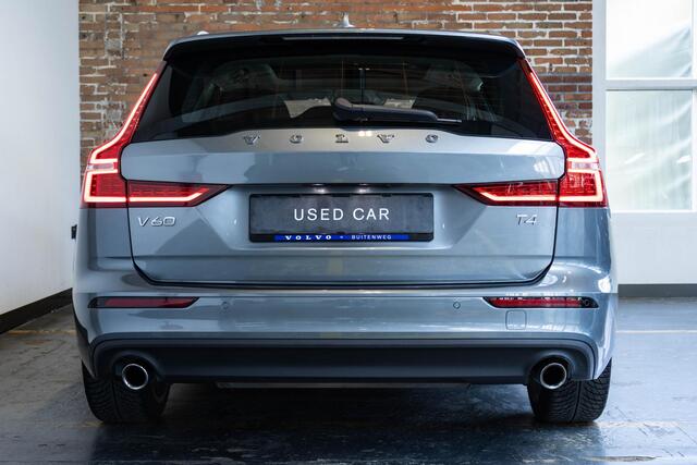 Volvo V60 T4 Automaat Momentum Pro | Panoramadak | Adaptive cruise control | Parkeerverwarming | BLIS | Parkeersensoren voor + achter | Stoelverwarming | 19'' Lichtmetalen velgen | Dealeronderhouden | Navigatie