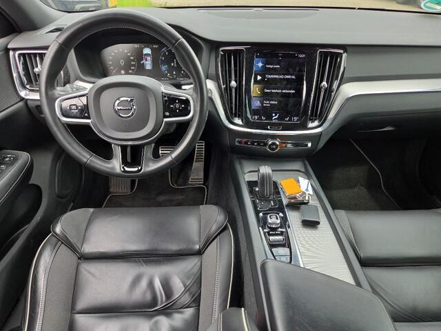 Volvo V60 2.0 B4 Aut. R-Design | Navi | Camera | Trekhaak | Memory |