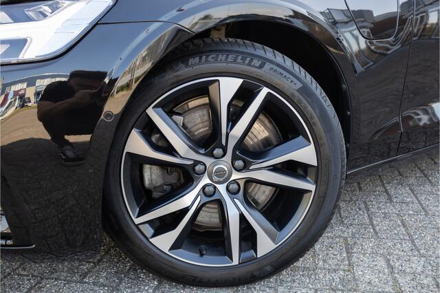 Volvo V60 2.0 T6 Plug-in hybrid AWD Plus Dark ?H&KAudio?PANO?FullLED?Leder