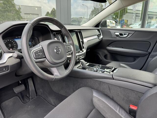 Volvo V60 2.0 T6 TE AWD Momentum Pro | Trekhaak |