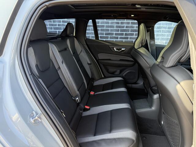 Volvo V60 2.0 T8 Plug-in hybrid AWD Plus Dark | Panorama Schuifdak | Harman/Kardon | Sportstoelen | Google | Stuur + Stoelverwarming |
