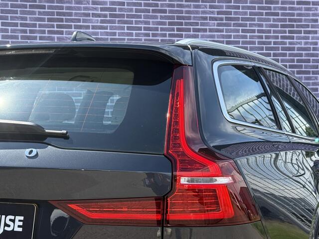 Volvo V60 2.0 T4 Inscription | Polestar Engineerd | Trekhaak | Blis | Adaptieve Cruise controle | Leder | Camera | Memory |