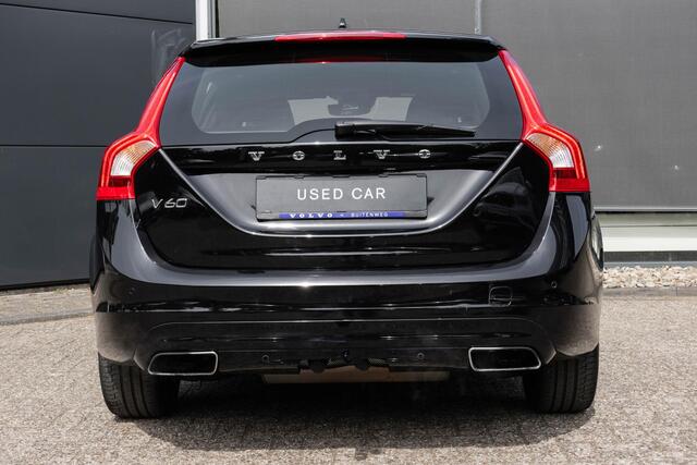 Volvo V60 T2 Automaat Polar+ Dynamic Sport Lederen Bekleding | Afneembare Trekhaak | Stoelverwarming | NavigatieSysteem | Dynamic Bending lights |