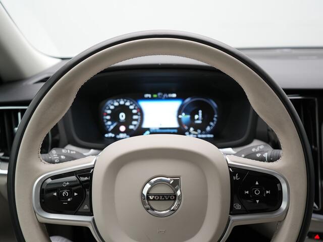 Volvo V60 T6 Recharge AWD Inscription Plug In Hybrid 340pk Dealer O.H PHEV | Adaptice Cruise | Lederen Sportstoelen Memory | Harman Kardon | BLIS | Camera | Keyless | Pilot Assist | Apple Carplay |
