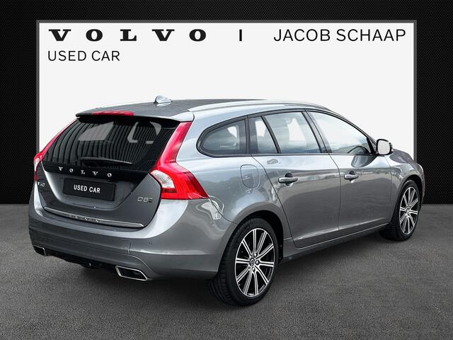 Volvo V60 2.4 D5 Twin Engine Special Edition Achteruitrijcamera / Stoelverwarming / elektrisch verstelbare voorstoelen /