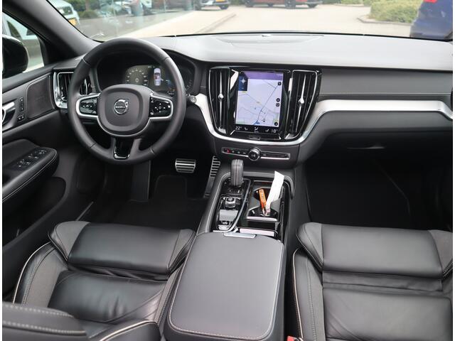 Volvo V60 2.0 T8 Recharge AWD R-Design / Panodak / Bodykit