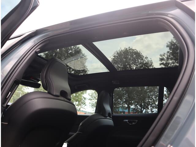 Volvo V60 2.0 T8 Recharge AWD R-Design / Panodak / Bodykit